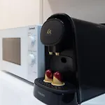 U-nique Castanyer Ii *